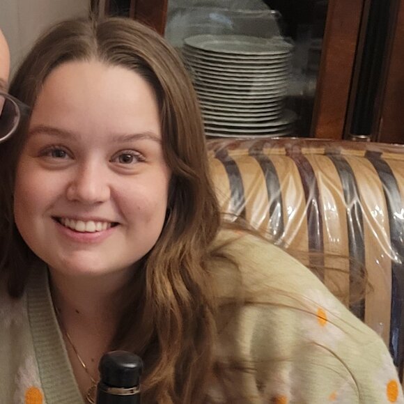 Meet your Posher, Ahuva - Picture 1 of 1